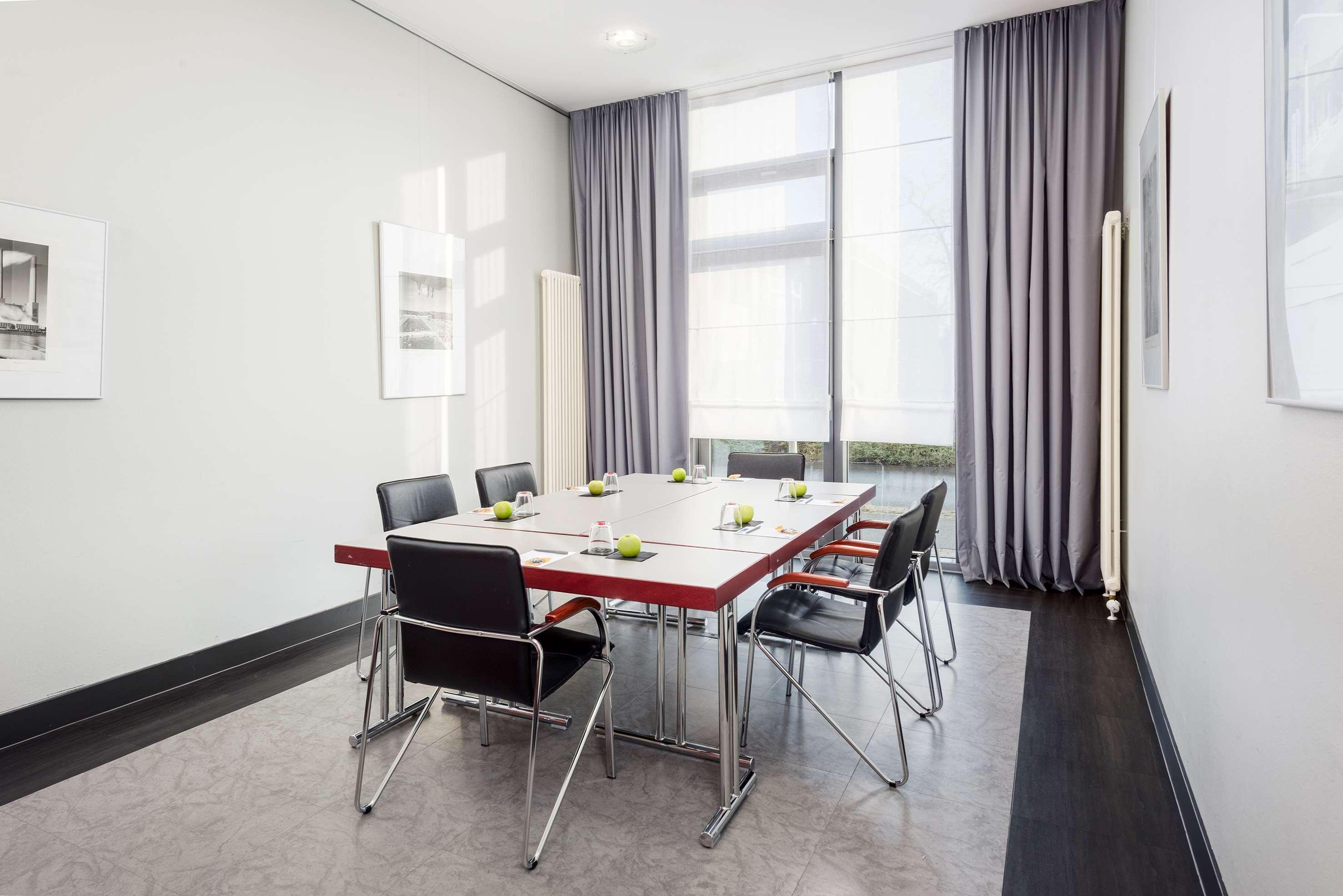 Hotel Centrum, Affiliated By Melia 4*